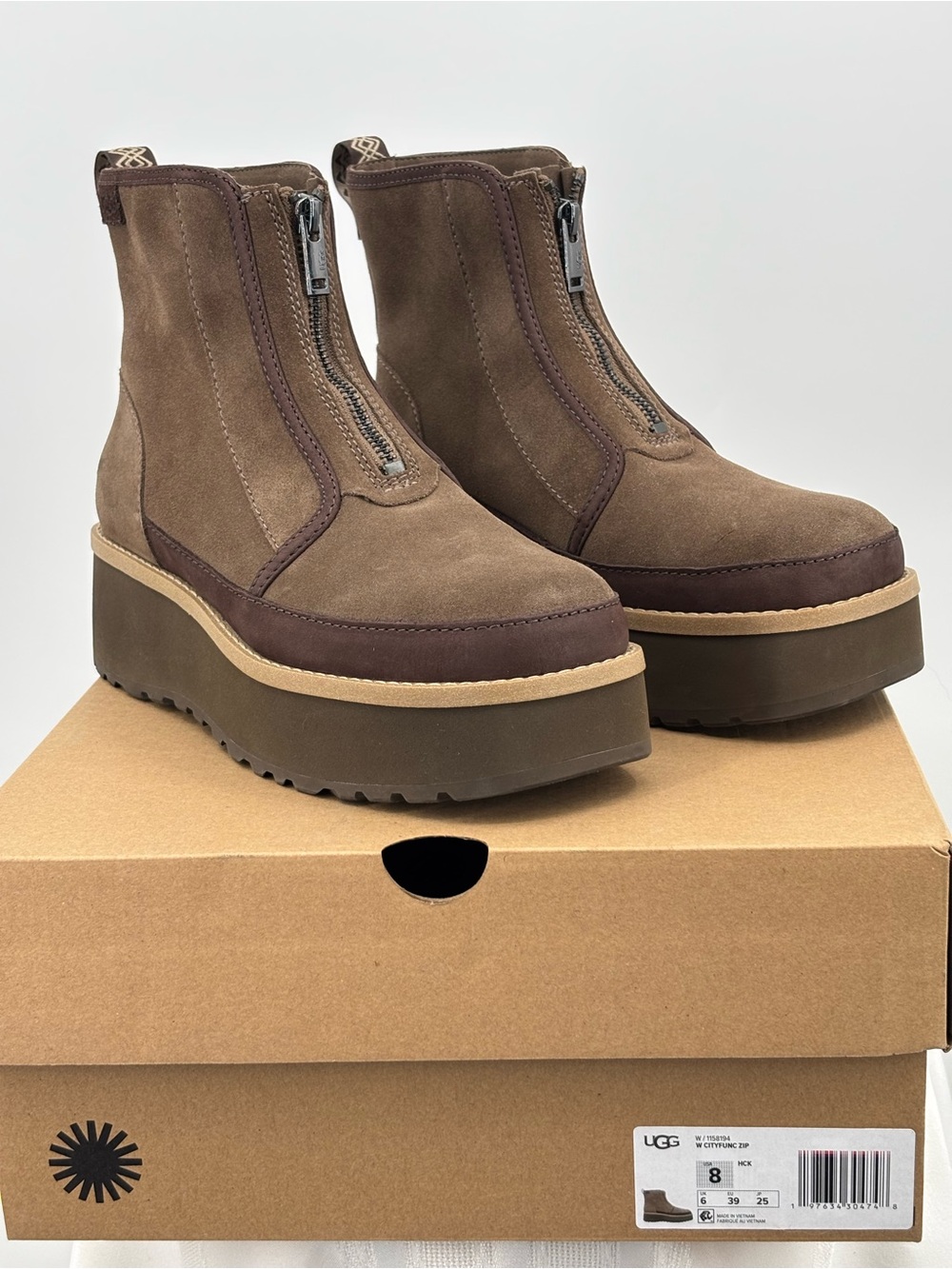 UGG Cityfunc Zip Water-Resistant Platform Boots Size 8